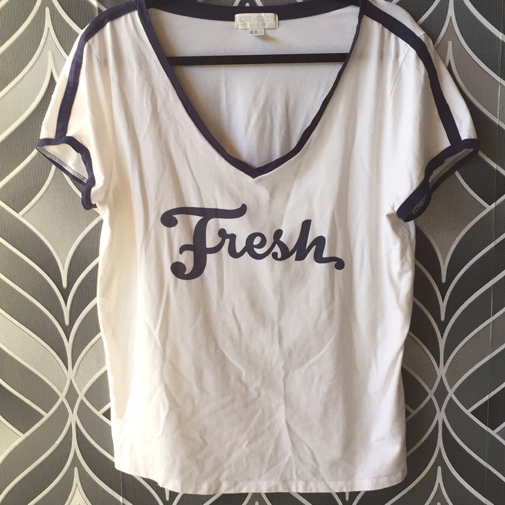 Fresh 🍊 v-neck t-shirt